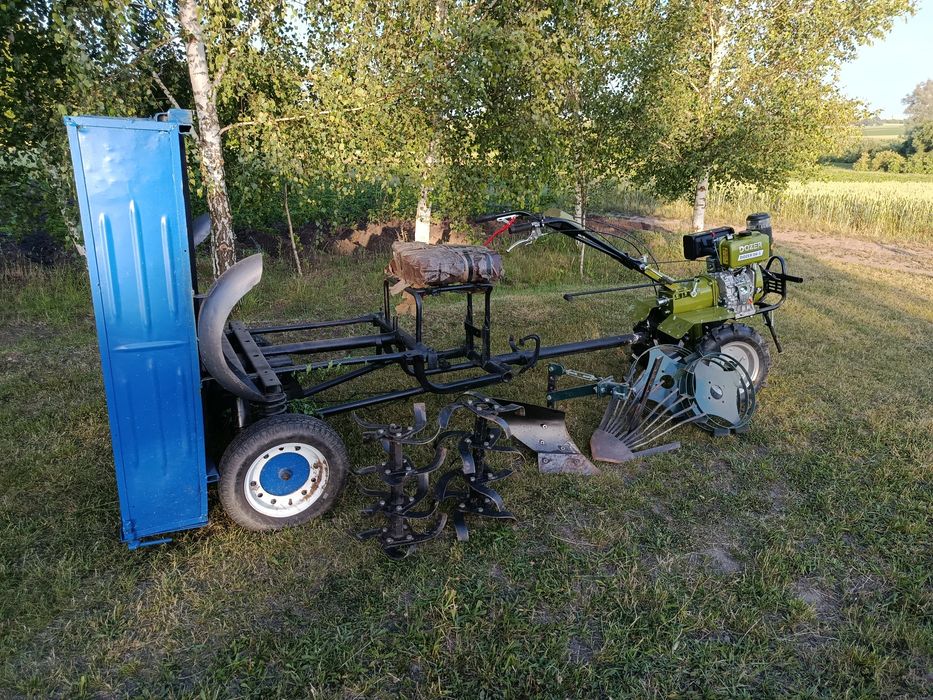 Продам мотоблок дозер