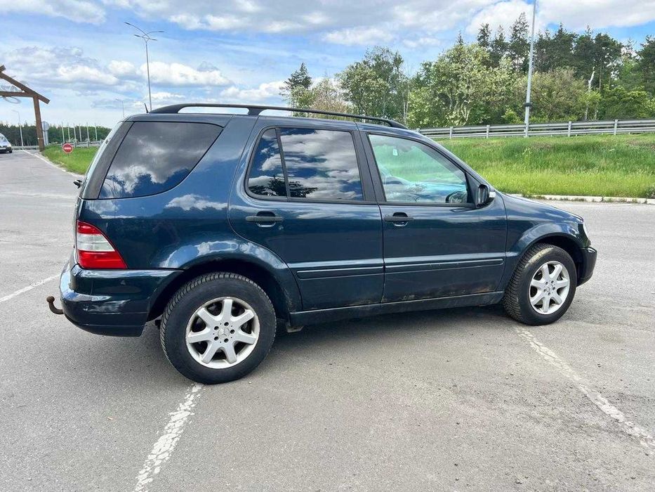 Mercedes-Benz M-Class 2002