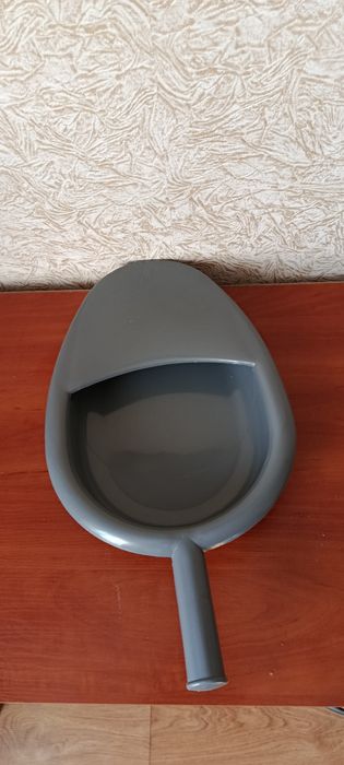 Продам  судно підкладете