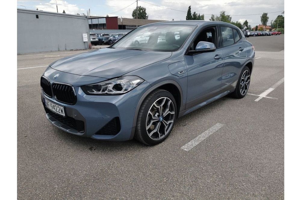 BMW X2