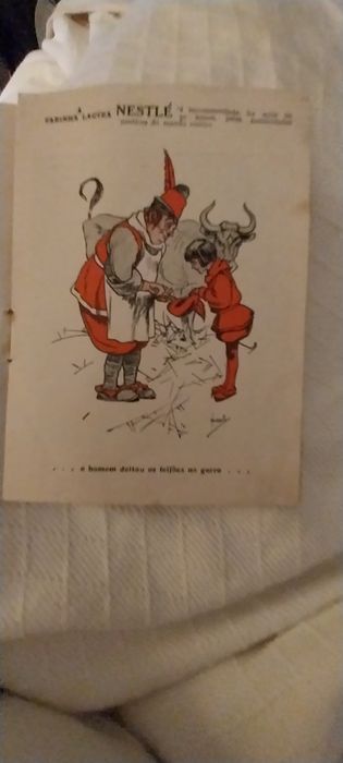 Nestlé-livro de publicidade a papa Nestlé com historia