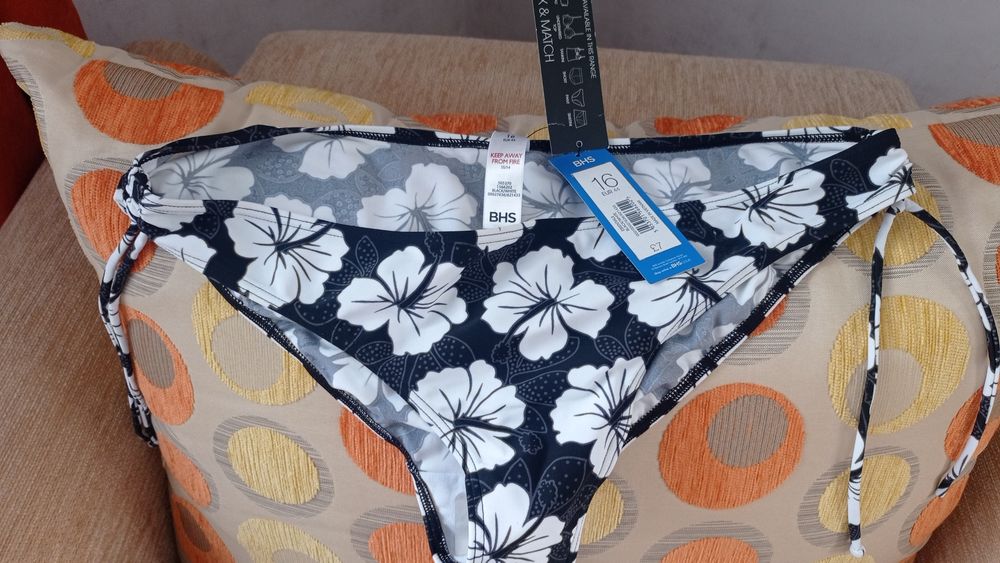 Пляжний Одяг-Сток та Суцільний в бассейн