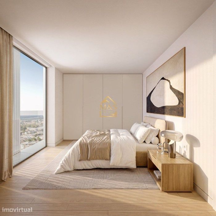 Apartamento T2 - Cond.Fechado - Boavista - Porto