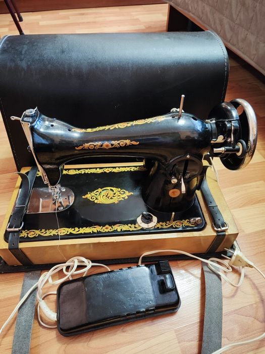 Швейна машина класу 2м Подольского заводу з електроприводом