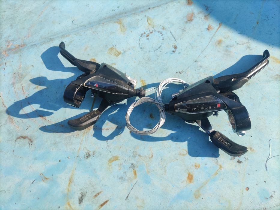 Продам переключателі royal стан нових