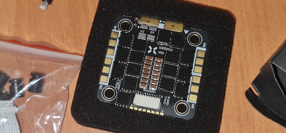 Foxeer Reaper 55A ESC 8S без fc