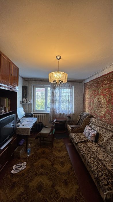 Продам 2 ккв в центре Чугуева.