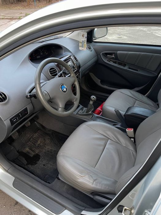 Продам Geely MK 2011
