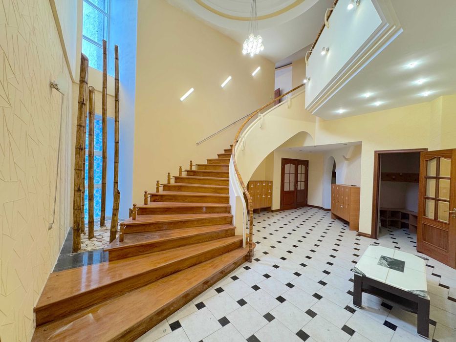Аренда Сдам Дом 900м² Двор 6 сот/ 1-й Китобойный, 18 / 10 Ст Фонтана