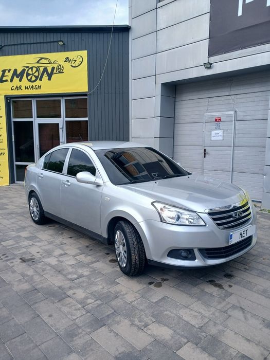 СРОЧНО  Чери (Chery) E5