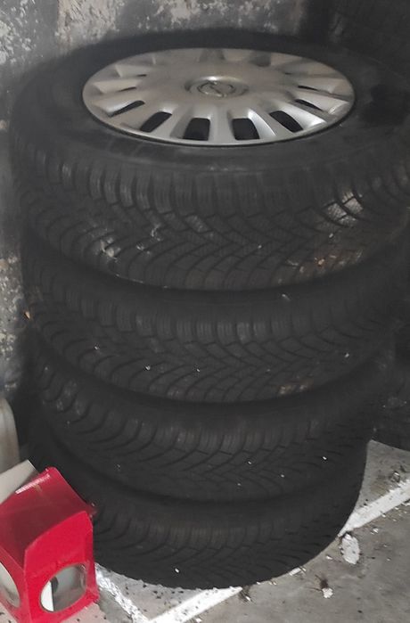 Sprzedam 4 kompletne koła zimowe 185/70/R14
