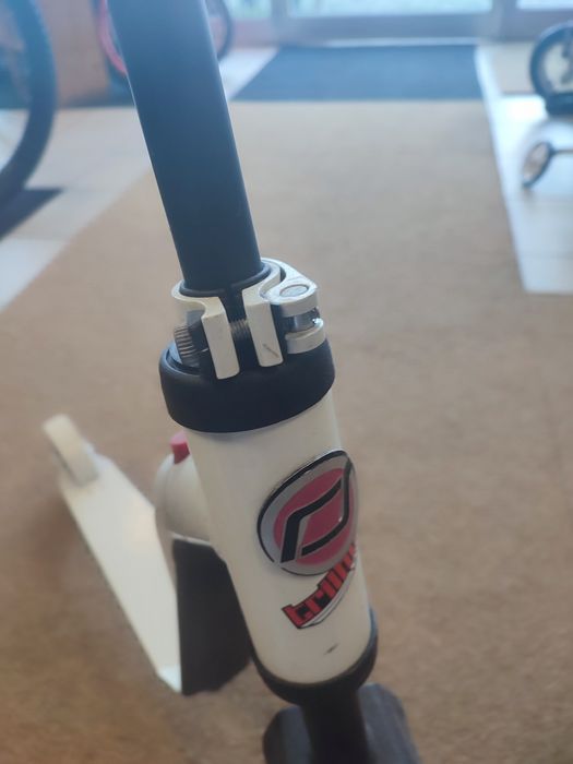 Tronite criança nova