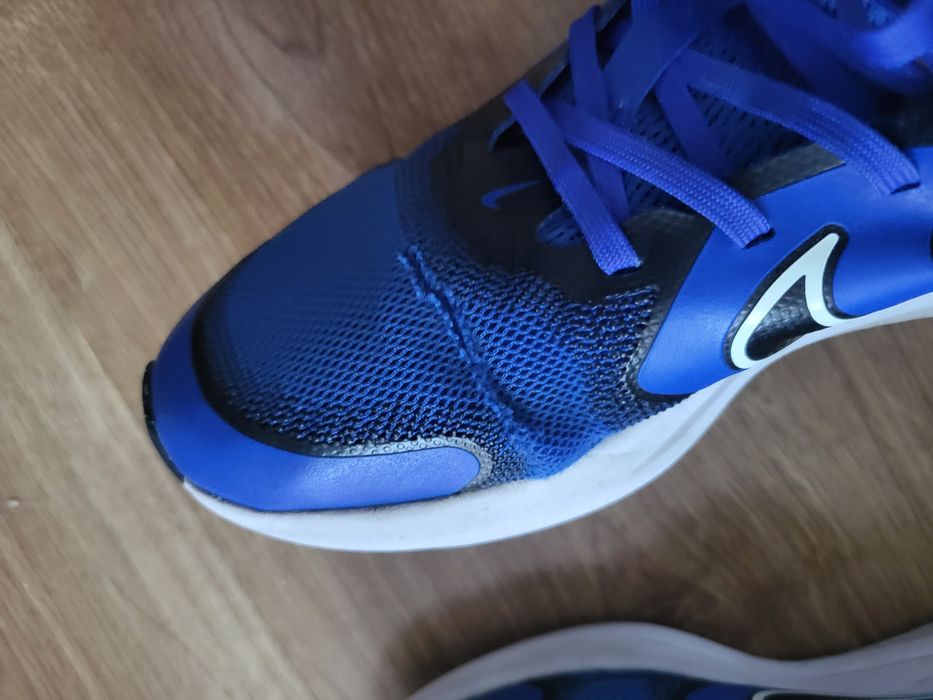 Buty sportowe Nike rozmiar 38 niebieskie sneakersy