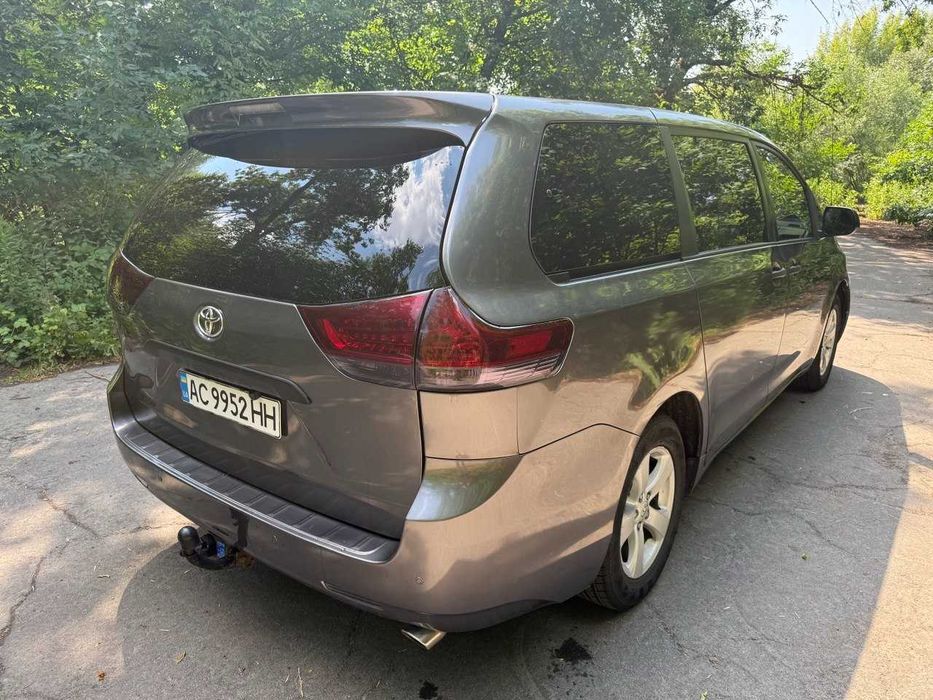 Toyota Sienna 2010 VIN 5TDKA3DC0BS003993 фото оголошення 6 з 16