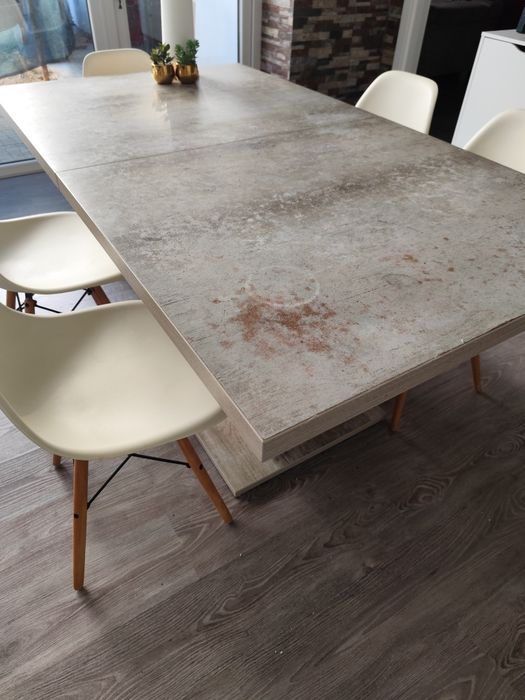 Mesa de jantar extensível