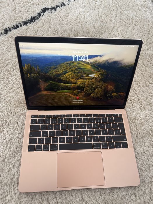MacBook Air Retina 13" Impecável
