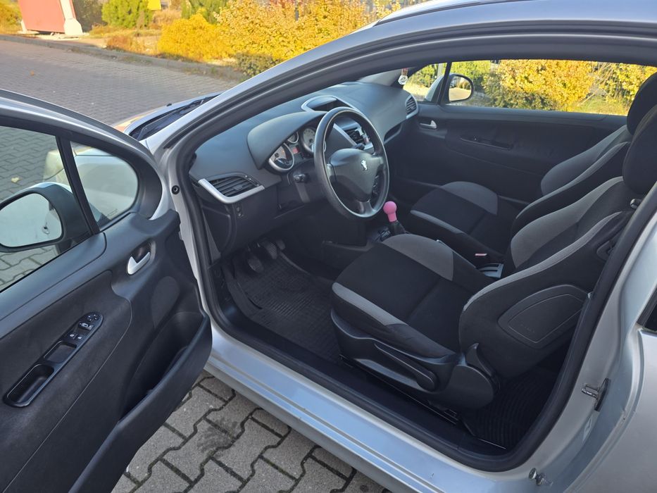 Peugot 207 benzyna+gaz