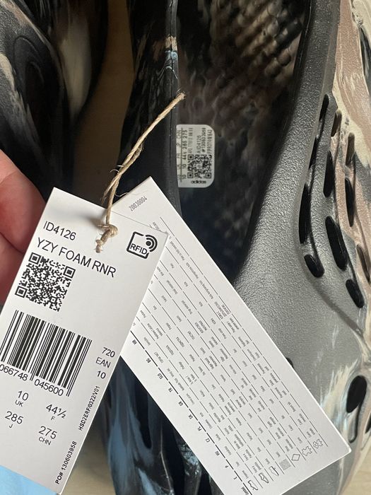 Yeezy Foam Runner MX Cinder US 10 / EU 44,5
