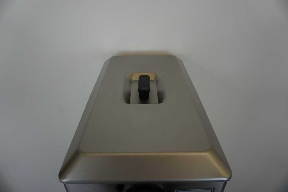 Automat Maszyna Bitej Śmietany Mussana Lady Microtronic 6 litrów