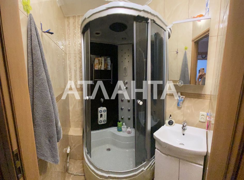 Затишна двокімнатна квартира з ремонтом по вул. Рубчака