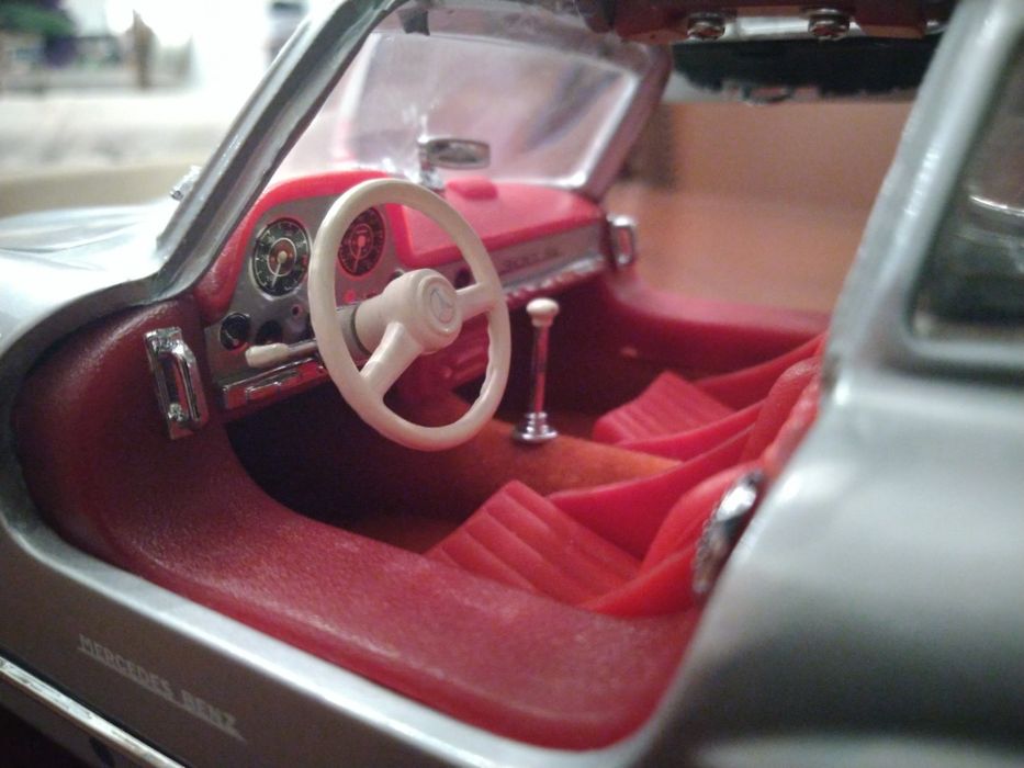 Mercedes-Benz 300 SL "Gullwing" 1/18 marca Kyosho