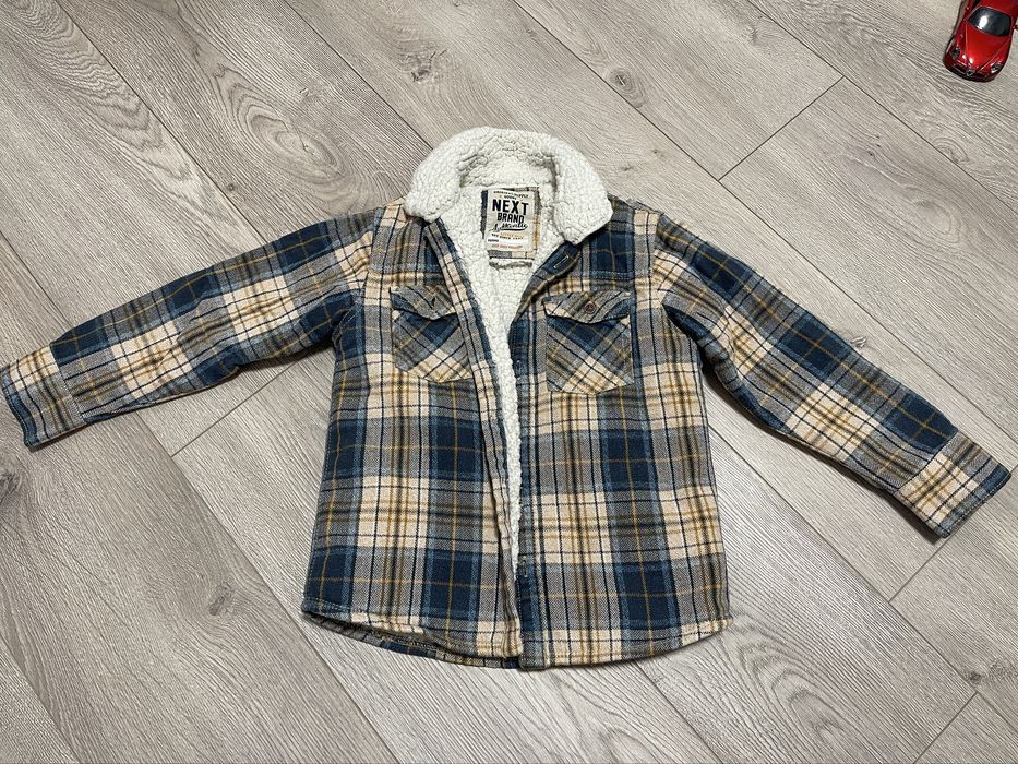 Стильна утеплена куртка next для хлопчика