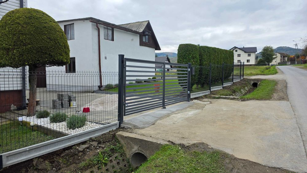 Montaż ogrodzeń panelowych,siatka. Uslugi koparką