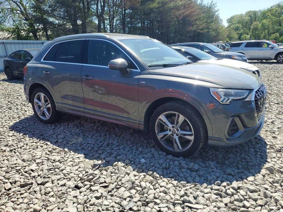 Бампер Audi Q3 83a розборка Ауді Кю 3  рест LX7G