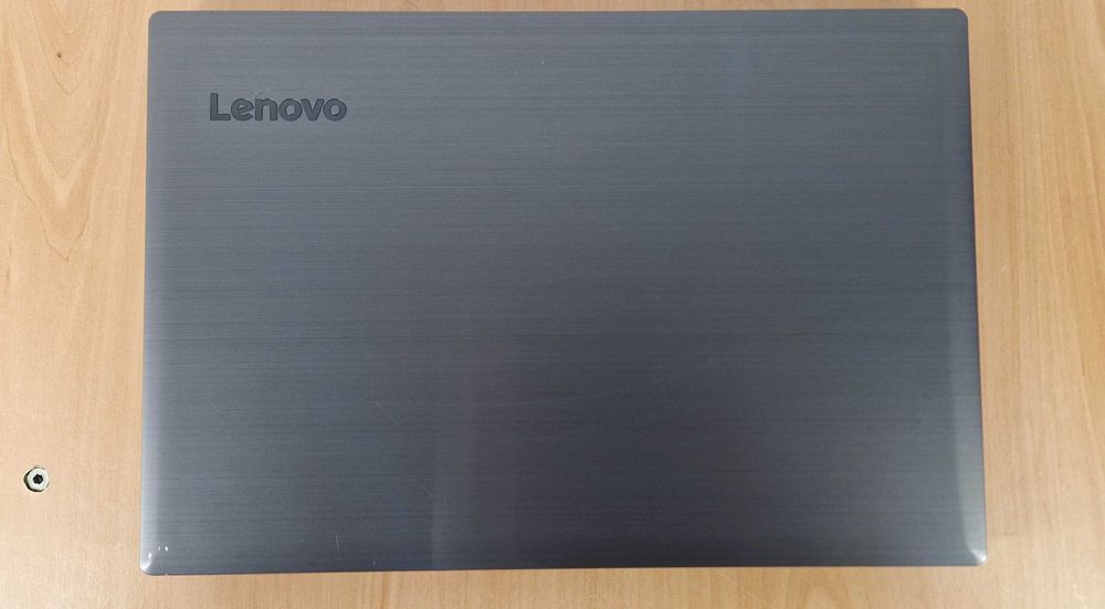Portátil Lenovo i5 8th 12 RAM SSd 256Gb ecrã 15,6"