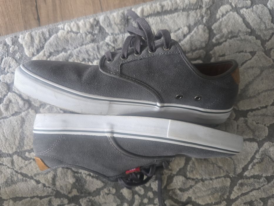 Trampki vans skórzane