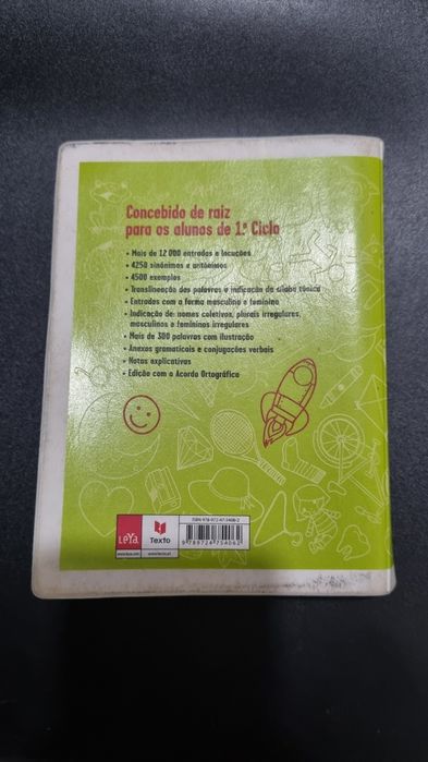 O meu primeiro dicionário escolar