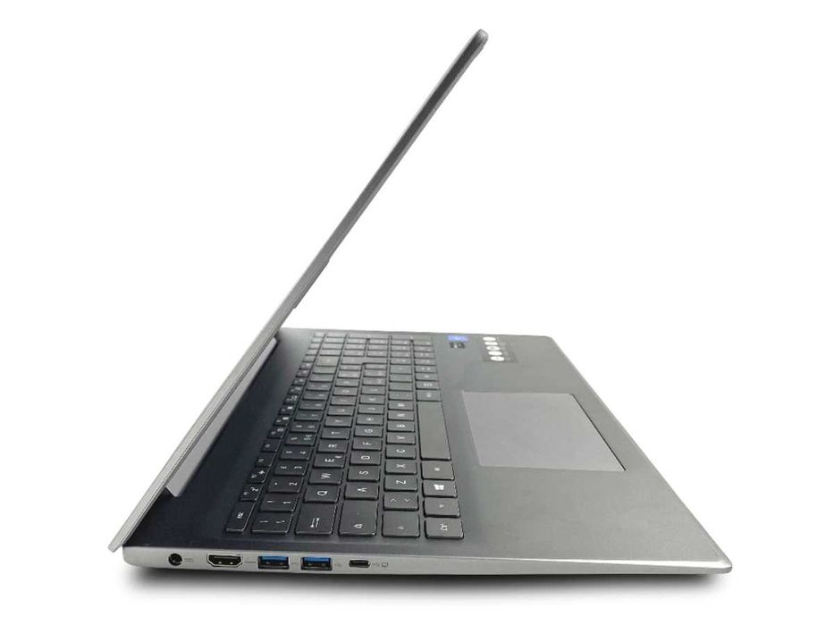 Новий Німецький ноутбук 8 GB RAM 128 GB SSD IPS 17.3" FullHD Гарантія