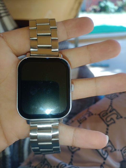 Smartwatch novo em ótimo estado