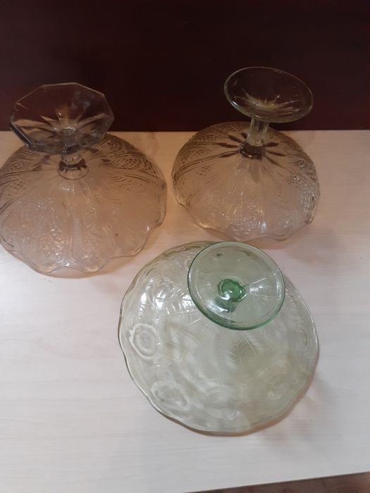 Вази (кльош) для тістечок , випічки , тощо..