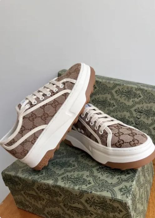 Жіночі кеди Gucci