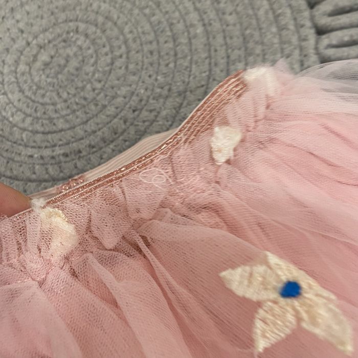 Tiulowa spodniczka jak nowa 68-74 cm