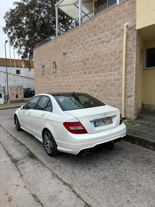 Mercedes C220 AMG