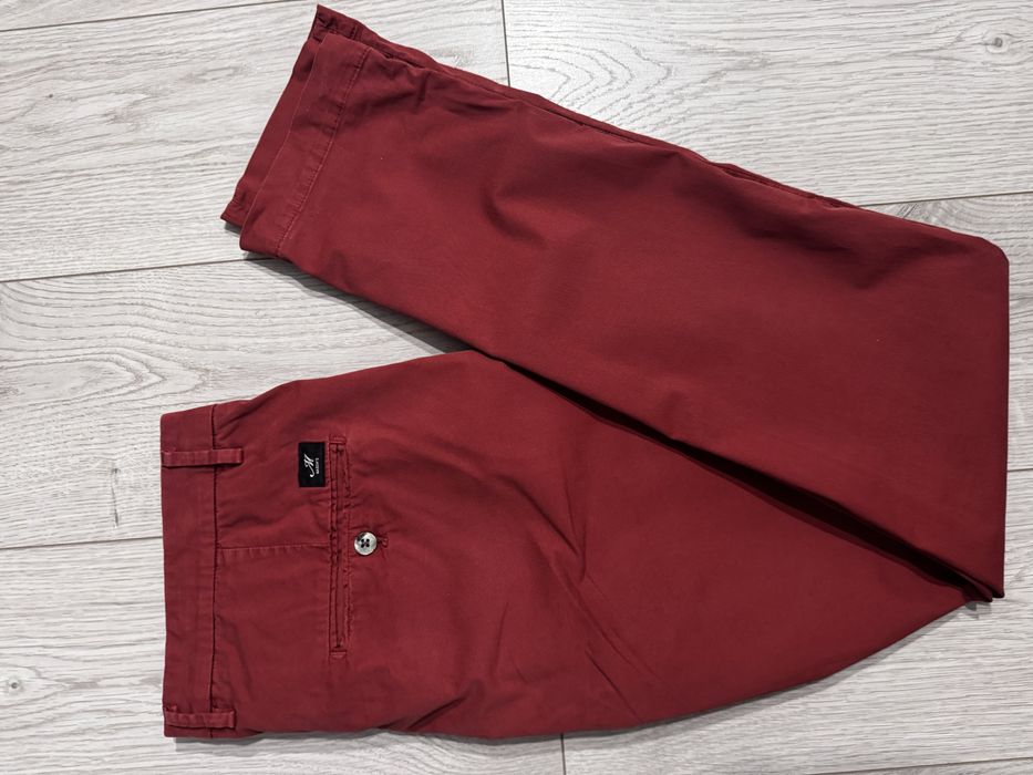 Чіноси Masons, M 48