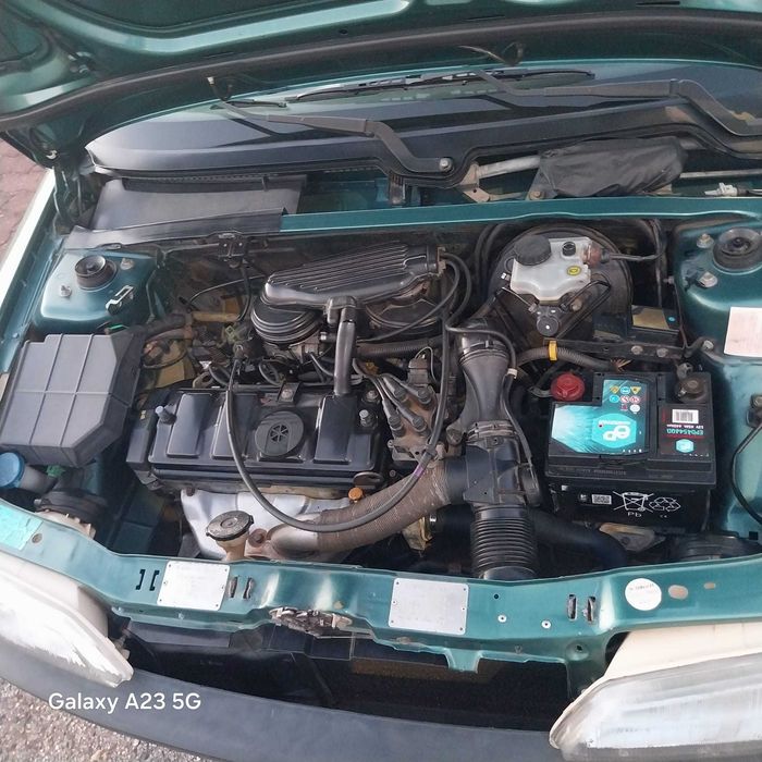 Peugeot 106 XR.