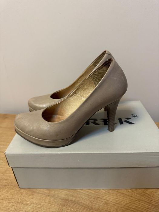 Buty na obcasie 34 Morek