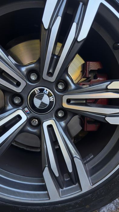 Bmw f11 520d  como  nova e com histórico de manutenção completo