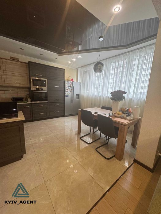 WOW! ДУУЖЕ стильна 2к квартира 70 м2 на вул Драгоманова 2-Б !