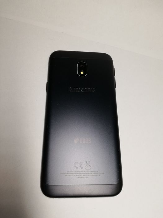 Samsung Galaxy J3 2017 Duos - Pęknięcie