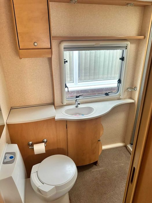 CARAVANA INGLESA SENATOR