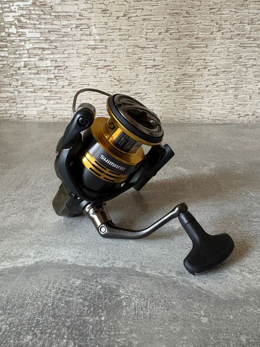 Котушка Shimano Sahara C3000