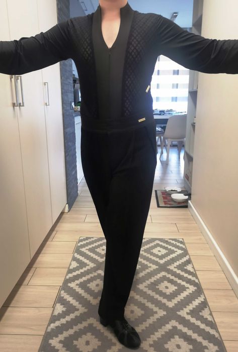 Strój taneczny chłopięcy do stylu standardowego i latynoamerykańskiego