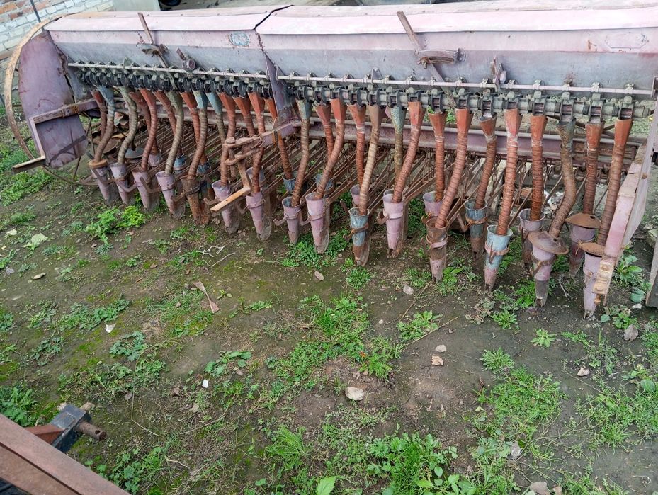 Продам кінну сівалку