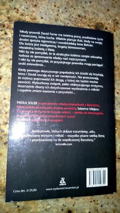 Książka – Sekretne miejsca – Paula Soler