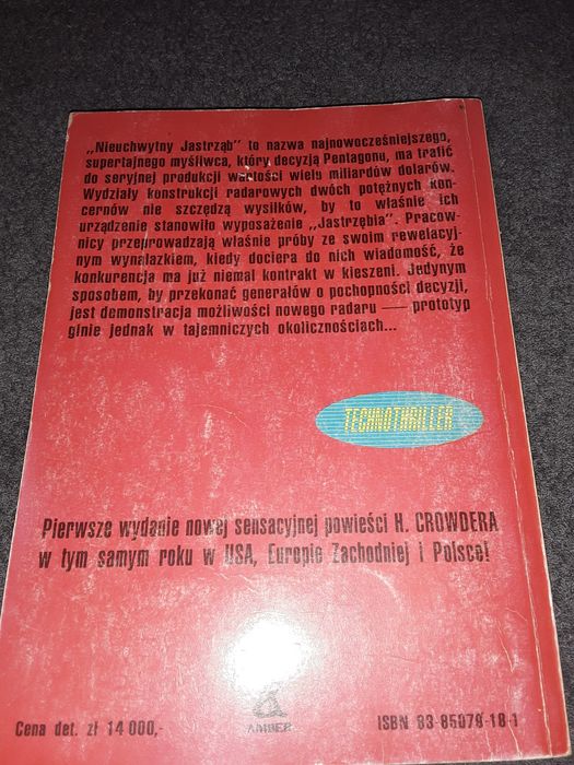 Nieuchwytny Jastrząb Herbert crowder seria technothriller