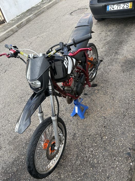 Dt lc 100cc vendo ou troco por outra mota